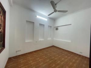 Bán nhà - Nam Từ Liêm - NGÕ THÔNG - KINH DOANH - NHÀ DÂN XÂY - CÓ Ô CHỜ THANG MÁY - LÔ GÓC - 35m2 - 9.6 tỷ