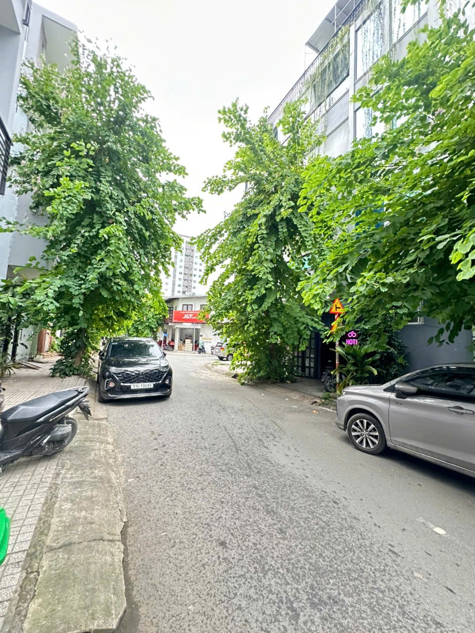 Bán GẤP căn hộ dịch vụ 4 tầng, quận 7, gần đường Nguyễn Lương Bằng thành phố Hồ Chí Minh