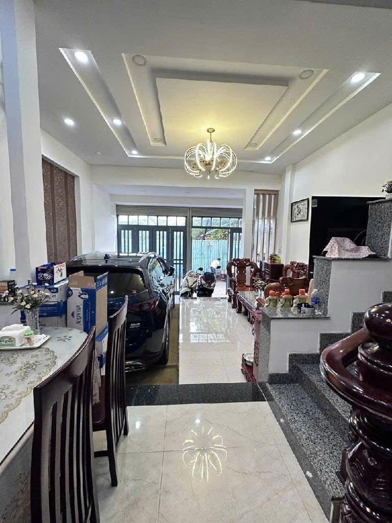 BÁN NHÀ 2 TẦNG đường Huỳnh Tấn Phát, phường Bình Thuận,  quận 7 giá chỉ 80 triệu M2