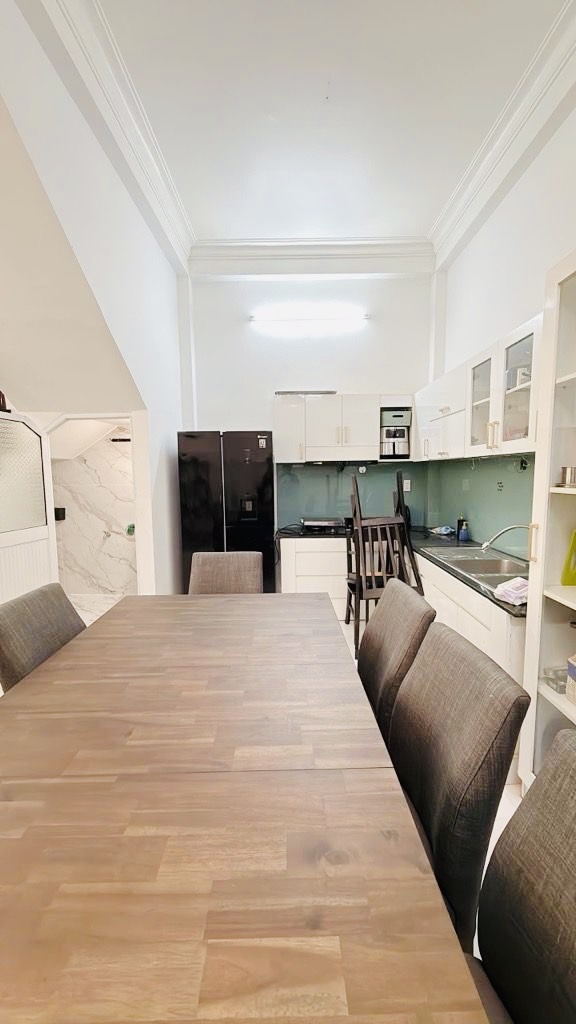 Bán nhà 4 tầng HXH 5x13 Hoàng Quốc Việt Quận 7