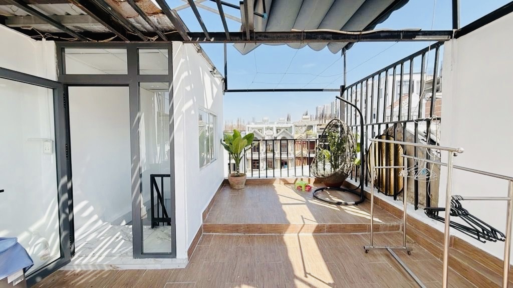 Bán nhà 4 tầng HXH 5x13 Hoàng Quốc Việt Quận 7