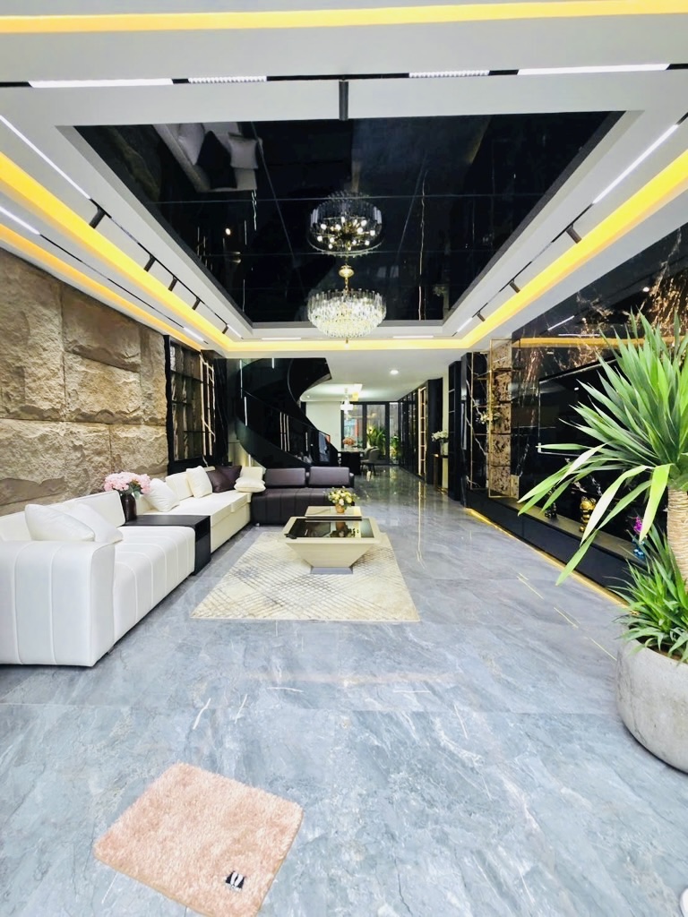 Bán nhà 4 TẦNG  5x20 mặt tiền đường số khu đô thị Phú Mỹ Hưng Quận 7