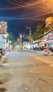 Bán nhà 2 tầng 6x17 mặt tiền Bùi Văn Ba, Quận 7 giá chỉ hơn 10 tỷ