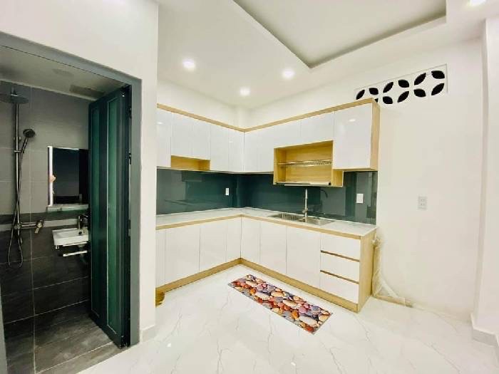 BÁN NHÀ MẶT TIỀN QUẬN 11 – 3 TẦNG – KHU TIỆN ÍCH VÂY QUANH – 9.5 TỶ.