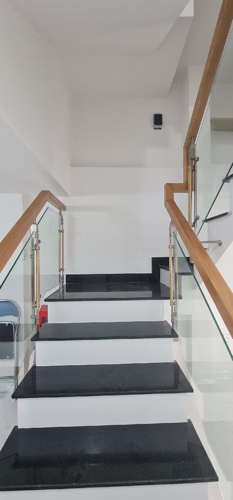 BÁN NHÀ MỚI QUẬN 11 – ĐƯỜNG LẠC LONG QUÂN – 5 TẦNG – XE NGỦ TRONG NHÀ – GIÁ: 9.6 TỶ