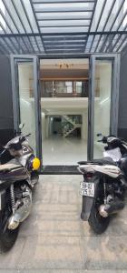 BÁN NHÀ MỚI QUẬN 11 – ĐƯỜNG LẠC LONG QUÂN – 5 TẦNG – XE NGỦ TRONG NHÀ – GIÁ: 9.6 TỶ