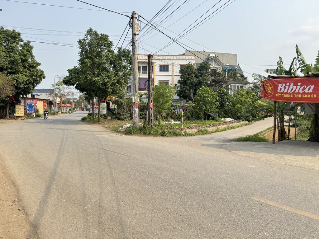 Siêu phẩm nhà , đường lớn , ô tô VF7 ngủ trong nhà, thang máy sịn sò