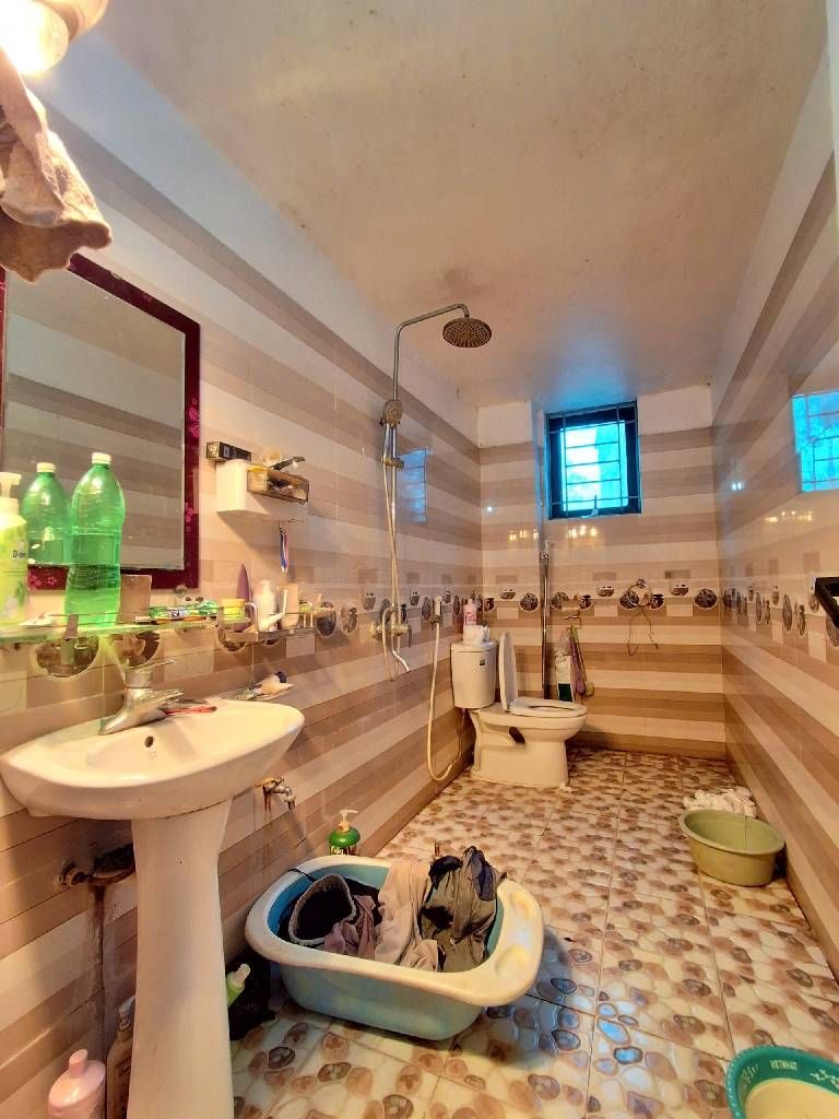 Hàng hiếm , nhà phố mới kính koong, ô tô VF9 ngủ trong nhà