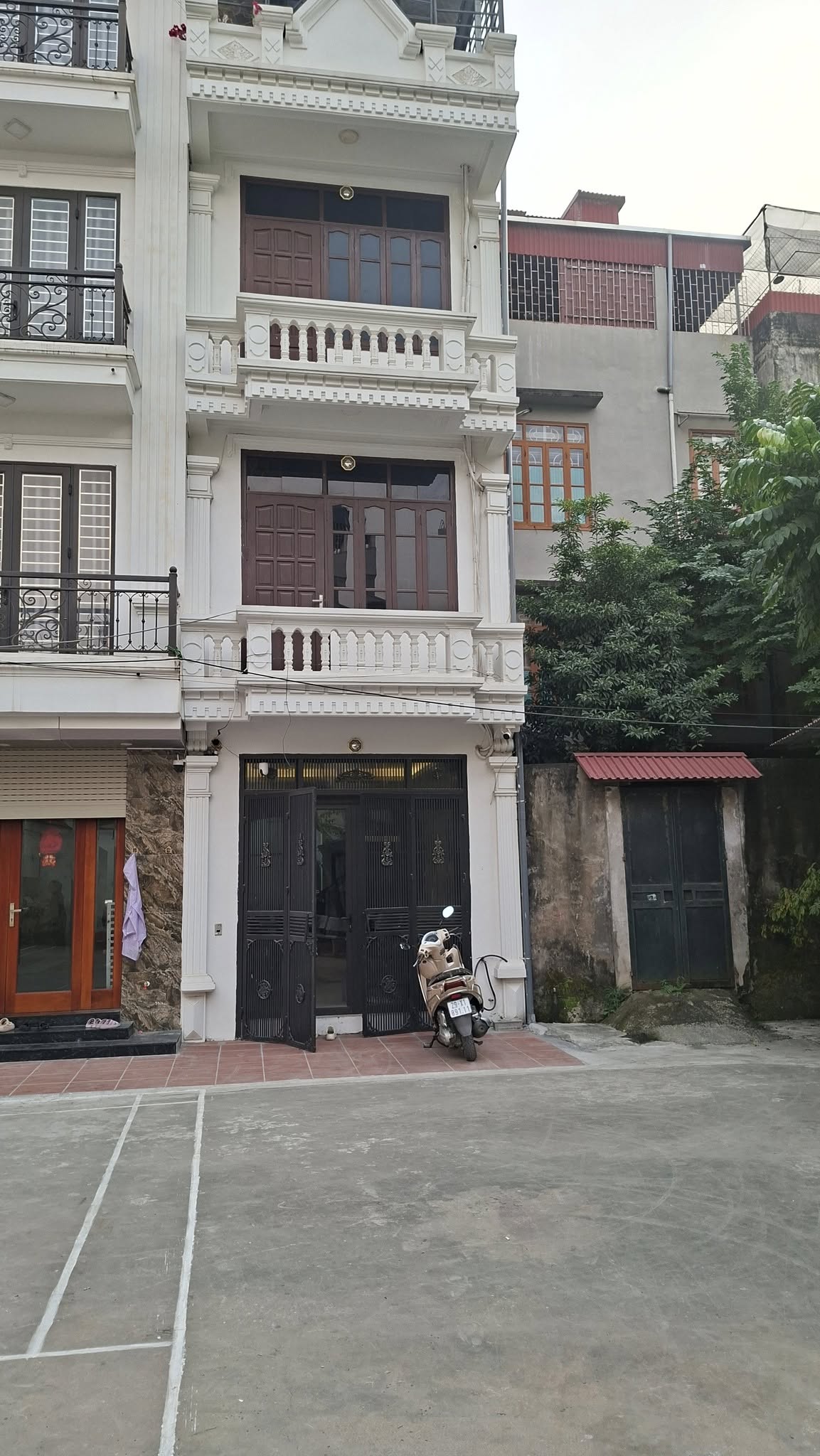 TRUNG TÂM PHÚ LA - 35M2 SẴN Ở