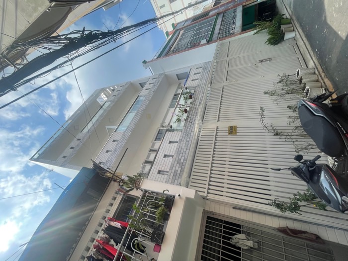 LUỸ BÁN BÍCH- 86M2- NGANG 14M CỰC BỀ THẾ- XE TẢI CHẠY VÒNG QUANH.