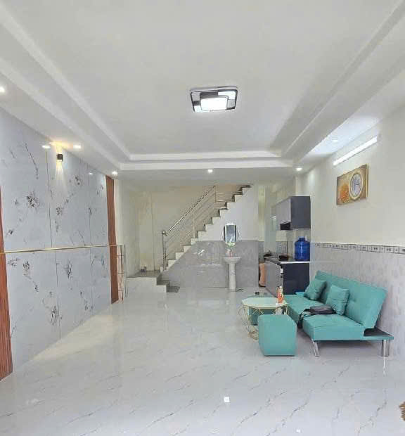 SIÊU PHẨM NHÀ 3 TẦNG HẺM XE HƠI , NHÀ MỚI ĐẸP LUNG LINH