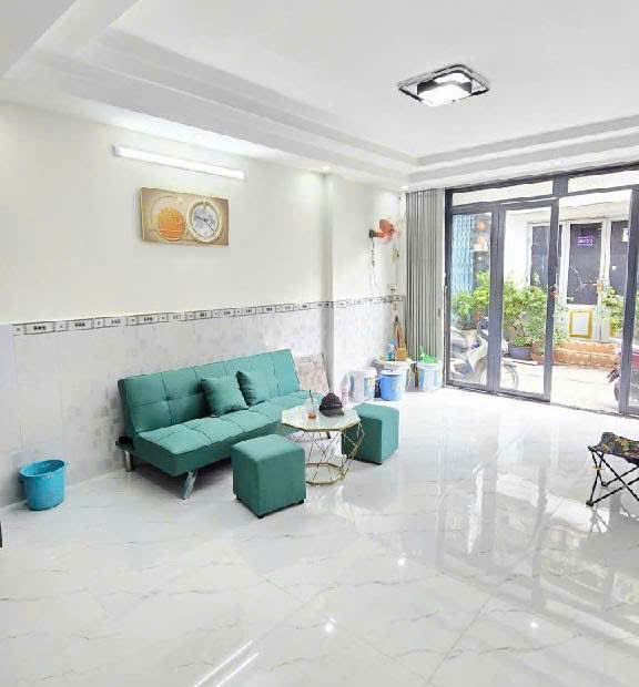 SIÊU PHẨM NHÀ 3 TẦNG HẺM XE HƠI , NHÀ MỚI ĐẸP LUNG LINH