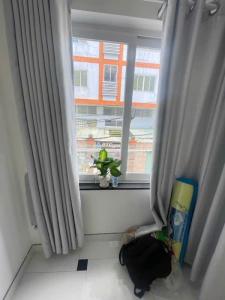 NHÀ ĐẸP LÊ NGÃ - KHUÔNG VIỆT .CHỦ CẦN RA NHANH , CÁCH 200M RA MẶT TIỀN , 4 LẦU GIÁ ĐẸP