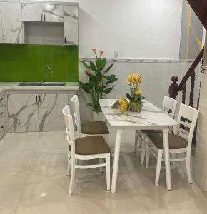 NHÀ ĐẸP NGAY TRUNG TÂM TÂN PHÚ SÁT ĐẦM SEN , NGAY LŨY BÁN BÍCH HÒA BÌNH