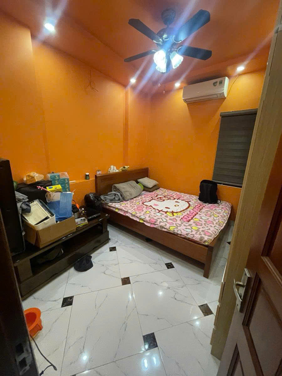 BÁN NHÀ TÂY MỖ HƠN 6 TỶ ĐỒNG - 5 TẦNG FULL CÔNG NĂNG - SỔ ĐỎ VUÔNG ĐẸP