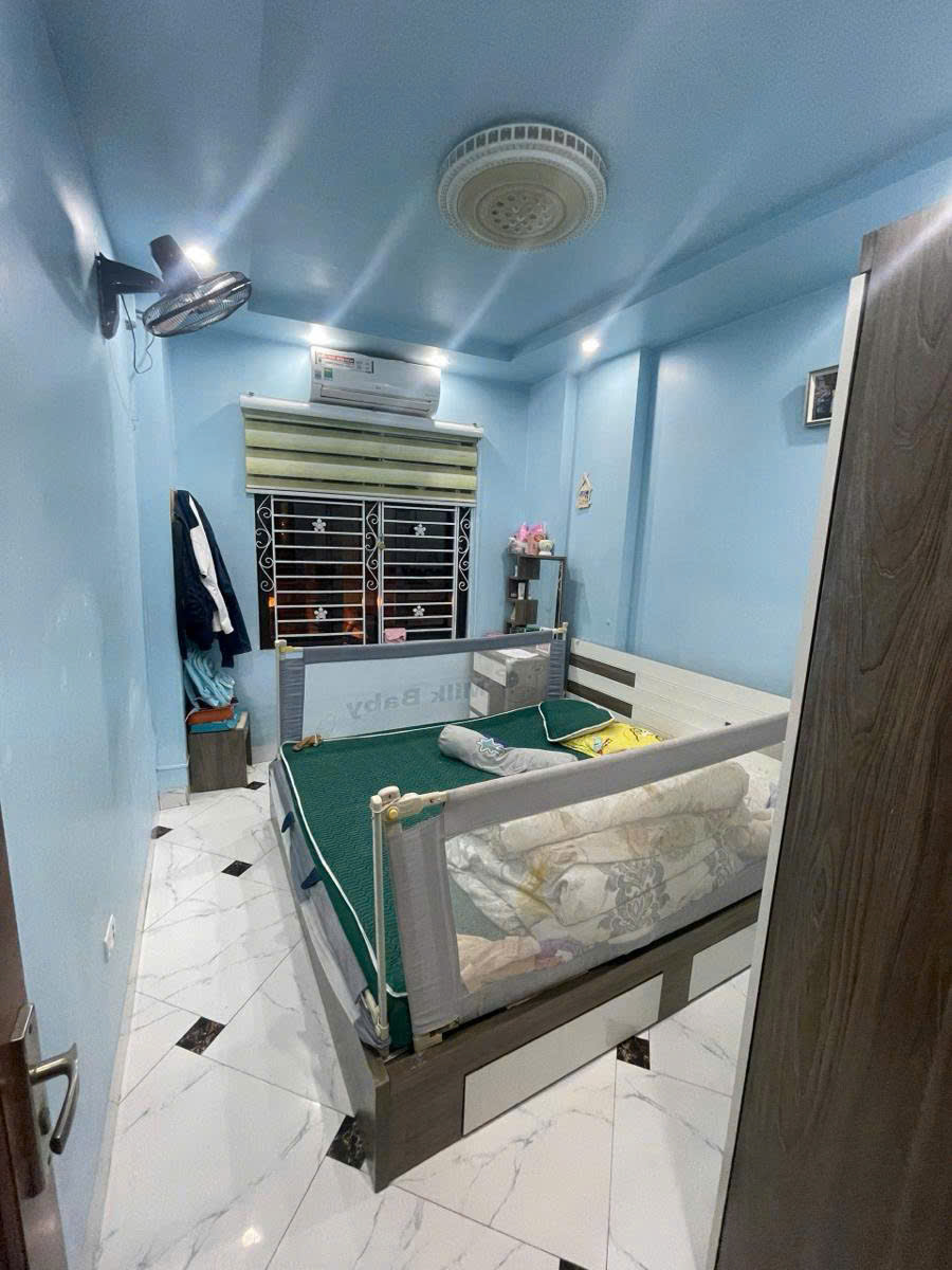 BÁN NHÀ TÂY MỖ HƠN 6 TỶ ĐỒNG - 5 TẦNG FULL CÔNG NĂNG - SỔ ĐỎ VUÔNG ĐẸP