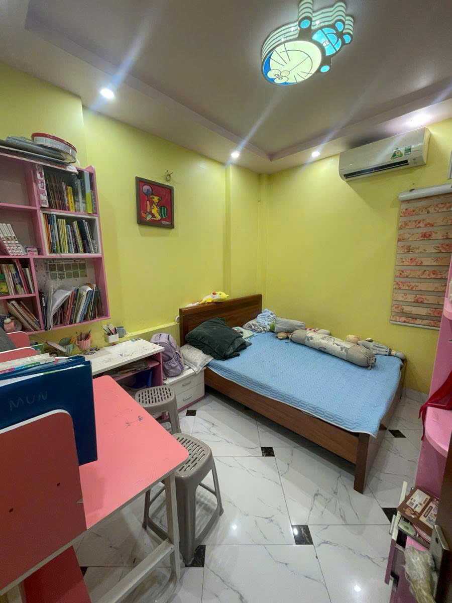 BÁN NHÀ TÂY MỖ HƠN 6 TỶ ĐỒNG - 5 TẦNG FULL CÔNG NĂNG - SỔ ĐỎ VUÔNG ĐẸP