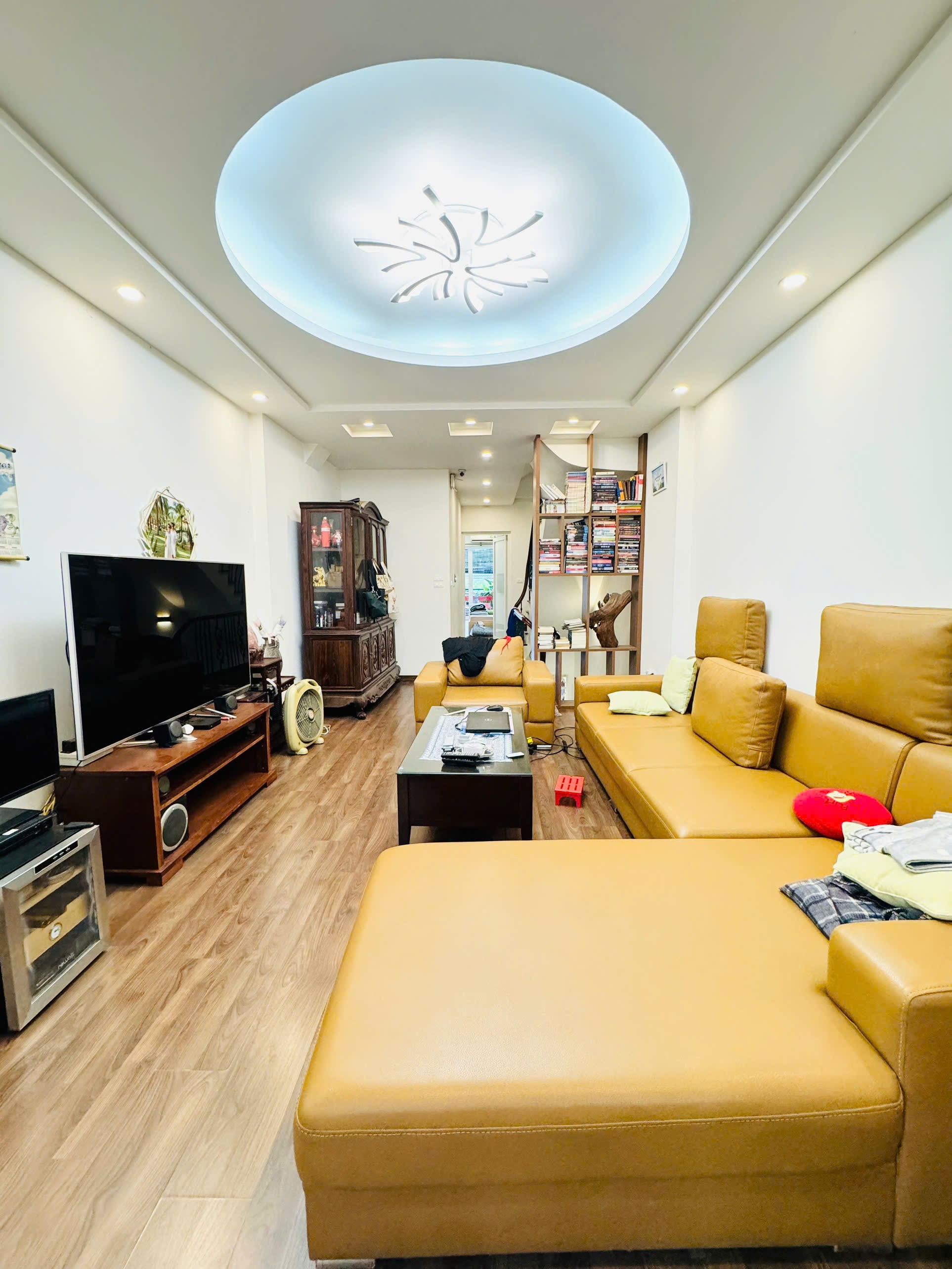 BÁN ĐẤT NGÕ 56 THẠCH CẦU LONG BIÊN. DT 80M .MT 4,5M  Ô TÔ ĐỖ CỬA. GIÁ ĐẦU TƯ.  LH 0862384811 LÀM VIỆC CHÍNH CHỦ.  miễn tiếp trung gian.