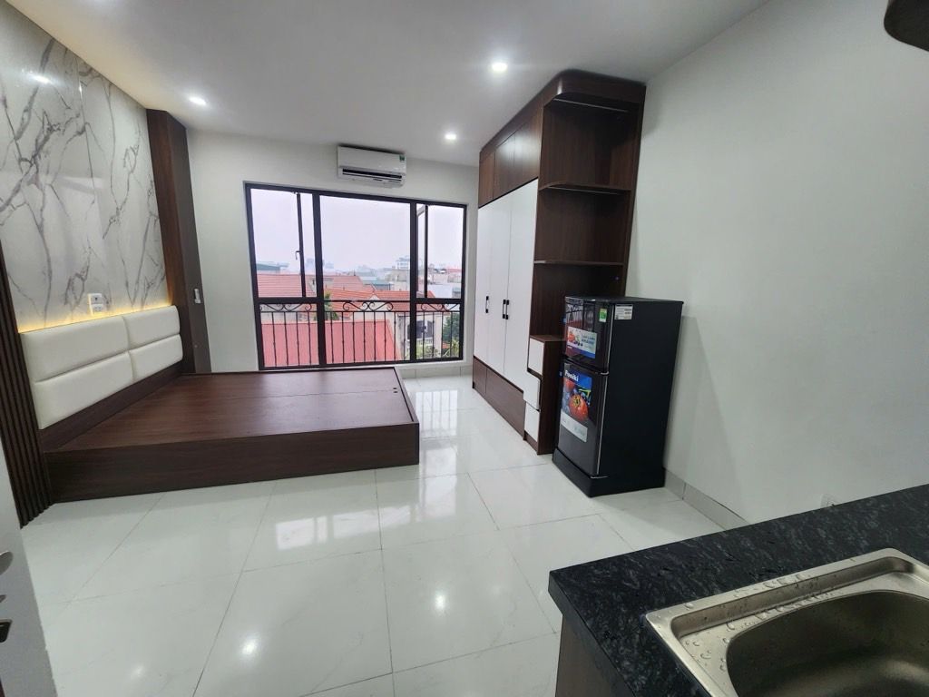 #DATTHACHBANLONGBIEN. CẦN BÁN GẤP MẢNH ĐẤT 60M²_ TRUNG TÂM THẠCH BÀN_ Mảnh đất đẹp dt 60m giá chỉ hơn 7 tỷ. Gần trường _chợ. Tiện ích.  LH 0962384811  làm việc chính chủ.