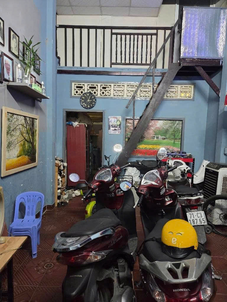 Bán nhà Quang Trung, Gò Vấp, 90m2, giá 11,98 tỷ