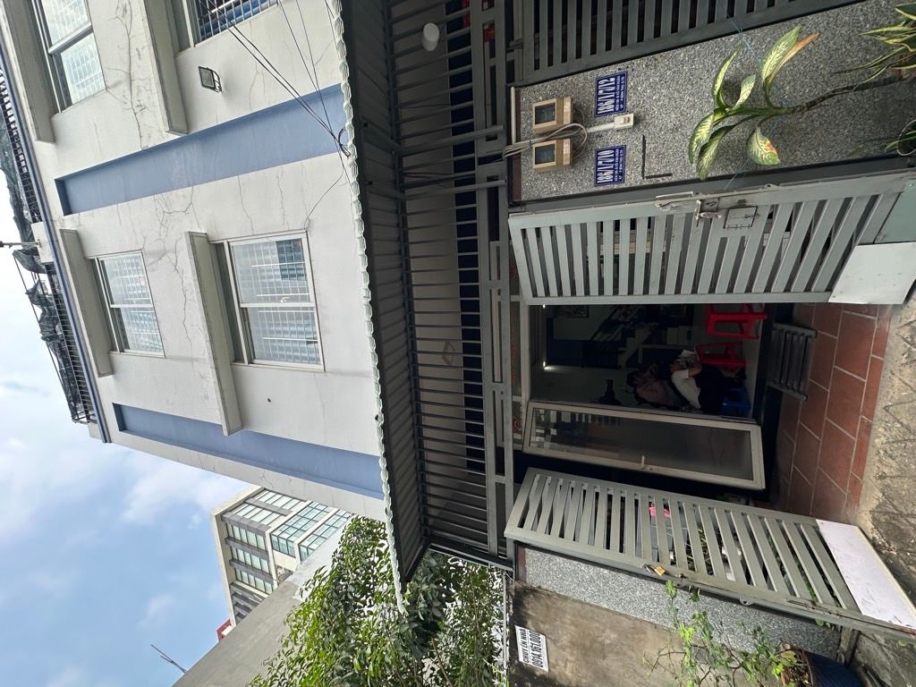 Bán nhà Võ Văn Ngân - HXH - 4 tầng - 5PN khép kín giá 8.2 tỷ