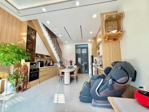 NHÀ 2 TẦNG GẦN GIGAMALL - KHU BIỆT THỰ - TẶNG FULL NỘI THẤT 