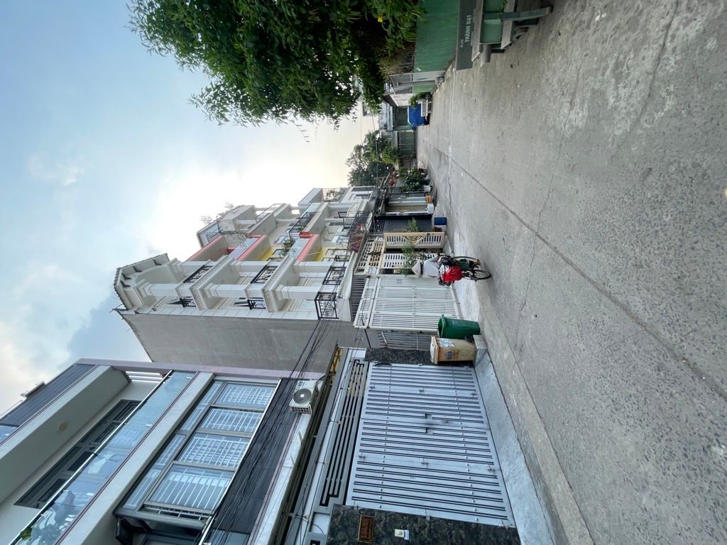 NHÀ BÁN HẺM Ô TÔ PHĂN VĂN HỚN 56M2 2 TẦNG KHOẢNG 5 TỶ