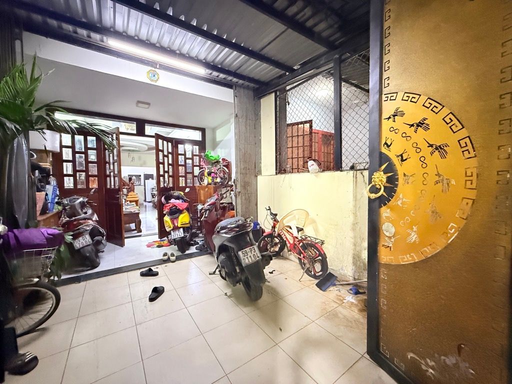 NHÀ BÁN PHẠM VĂN BẠCH TÂN BÌNH 74M2 2 LẦU NHỈNH 7.5 TỶ