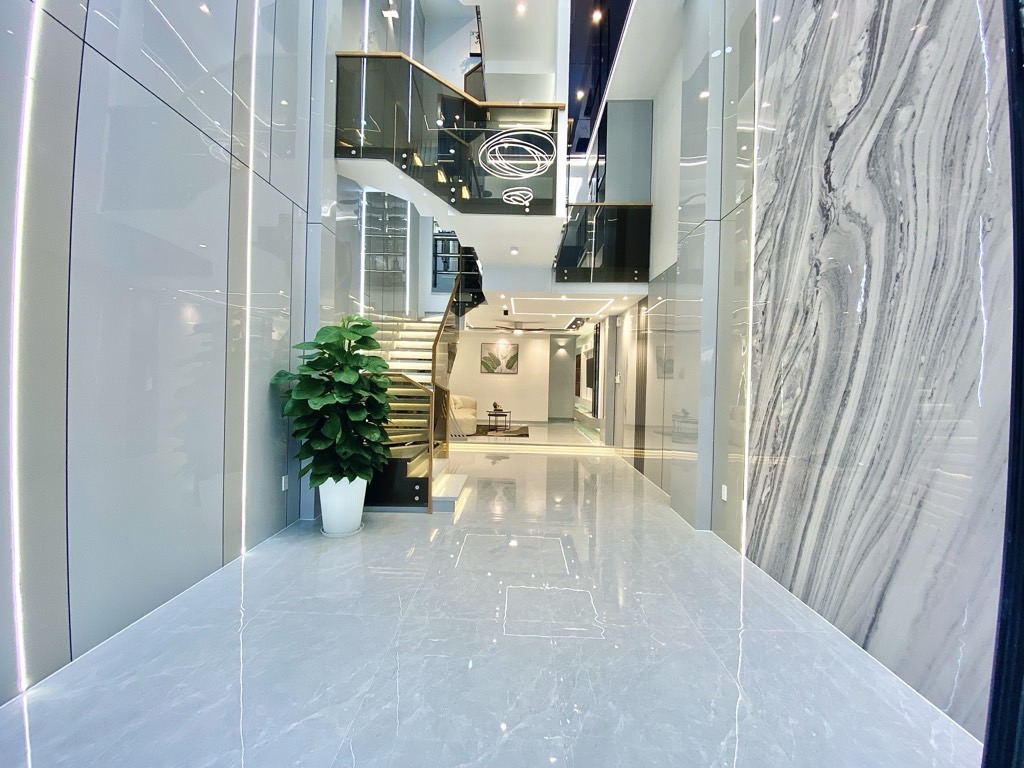 NHÀ ĐẸP PHAN HUY ÍCH TÂN BÌNH - HẺM OTO - 59M2 - 5 TẦNG - KHOẢNG 10 TỶ