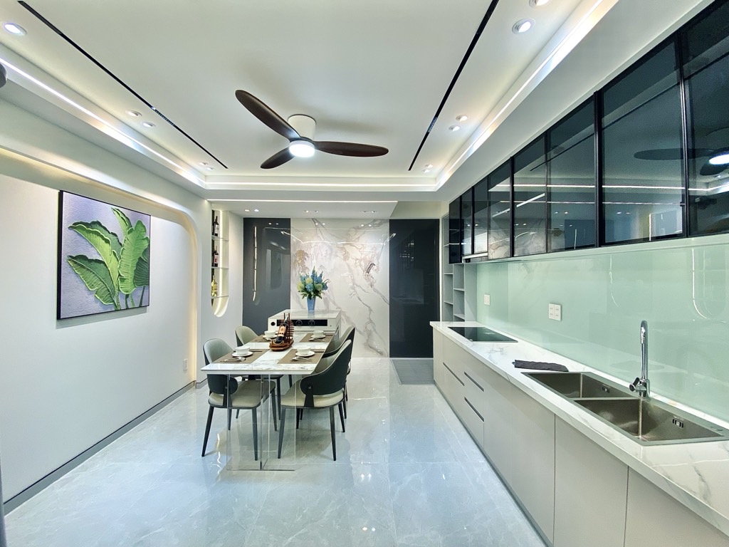 NHÀ ĐẸP PHAN HUY ÍCH TÂN BÌNH - HẺM OTO - 59M2 - 5 TẦNG - KHOẢNG 10 TỶ