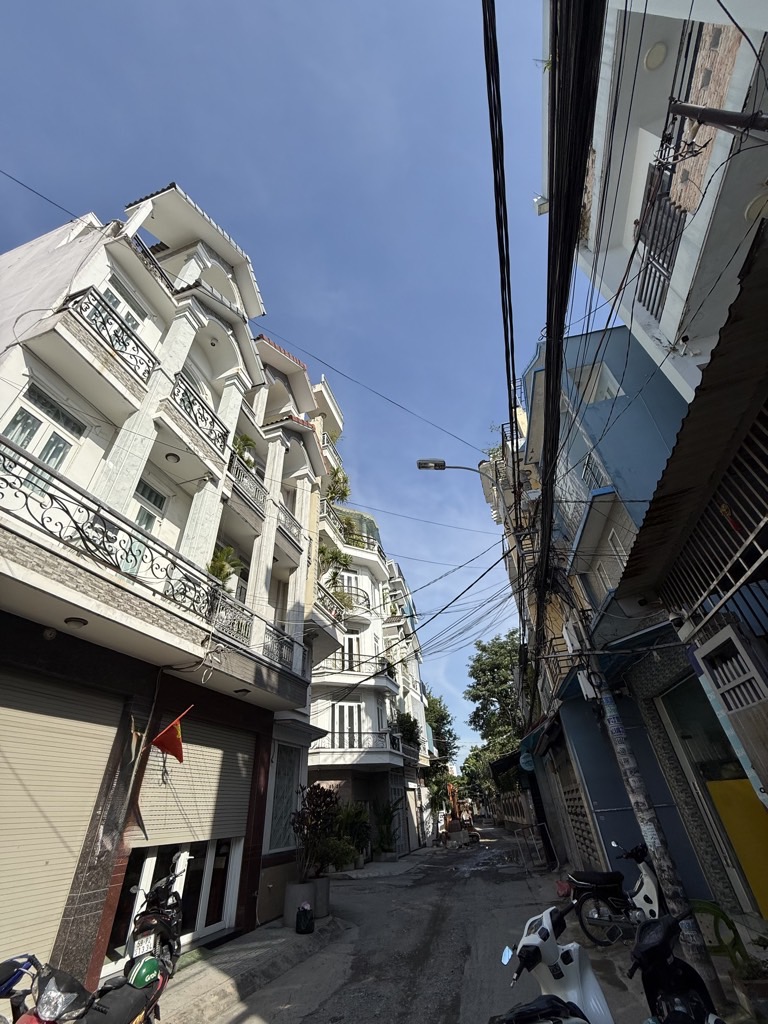 TÂN TRỤ TÂN BÌNH ĐƯỜNG Ô TÔ XE HƠI 70M2 4 TẦNG CHỈ NHỈNH 9.5 TỶ