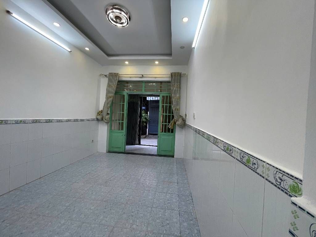 NHÀ BÁN PHẠM VĂN BẠCH TÂN BÌNH HẺM Ô TÔ NHỎ 65M2 1 TẦNG NHỈNH 5 TỶ