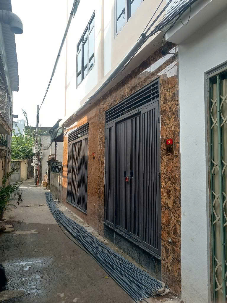 VỊ TRÍ SIÊU VIP - ÔTÔ ĐỖ GẦN - NHÀ CỰC ĐẸP - Ở CỰC SƯỚNG - NGÕ NÔNG - SIÊU TIỆN ÍCH