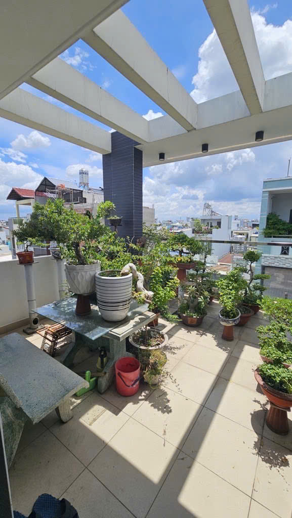 Nhà đẹp ĐÔNG HỒ HXH, 38m2, 4 tầng, chỉ 8 đồng nhỏ