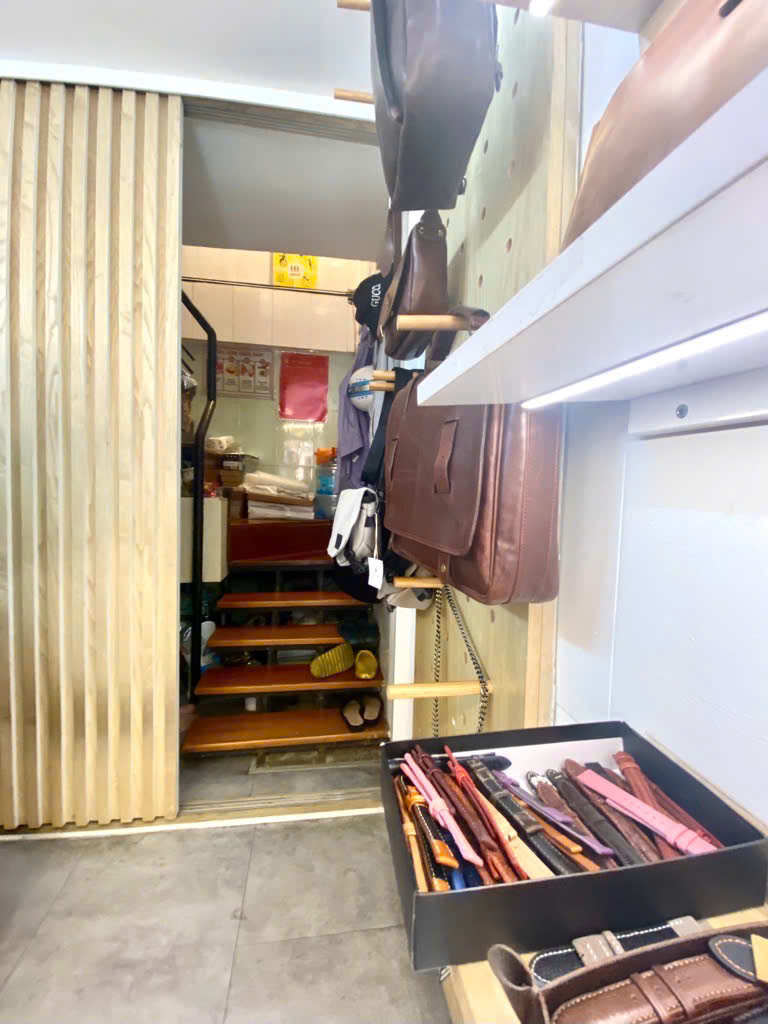 MẶT TIỀN KINH DOANH SẦM UẤT - ĐOẠN VIP LÊ VĂN SỸ, Q TÂN BÌNH