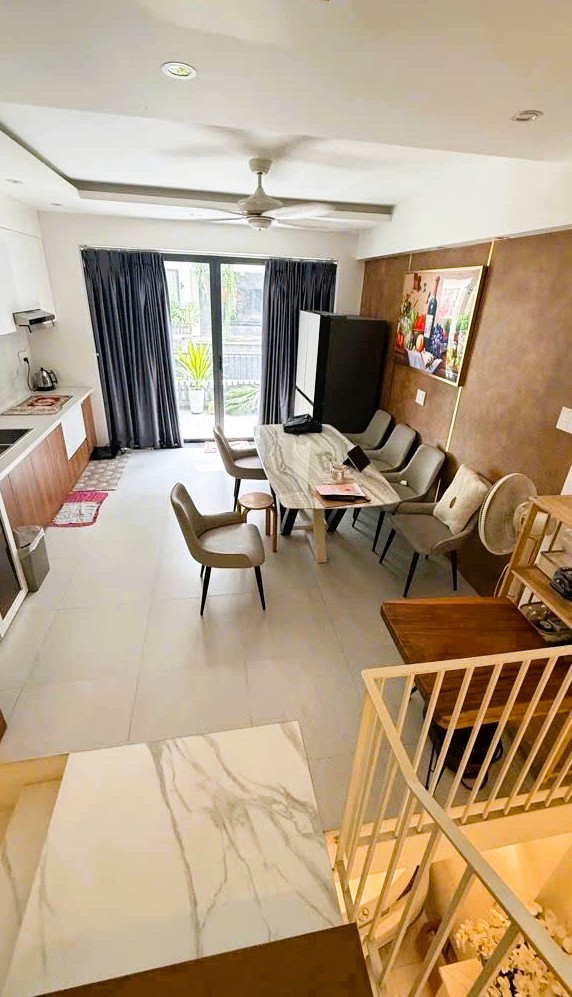 BÁN NHÀ NGUYỄN TƯ GIẢN GÒ VẤP, HẺM XE HƠI 8M, TẶNG FULL NỘI THẤT, GIÁ NHỈNH 10 TỶ