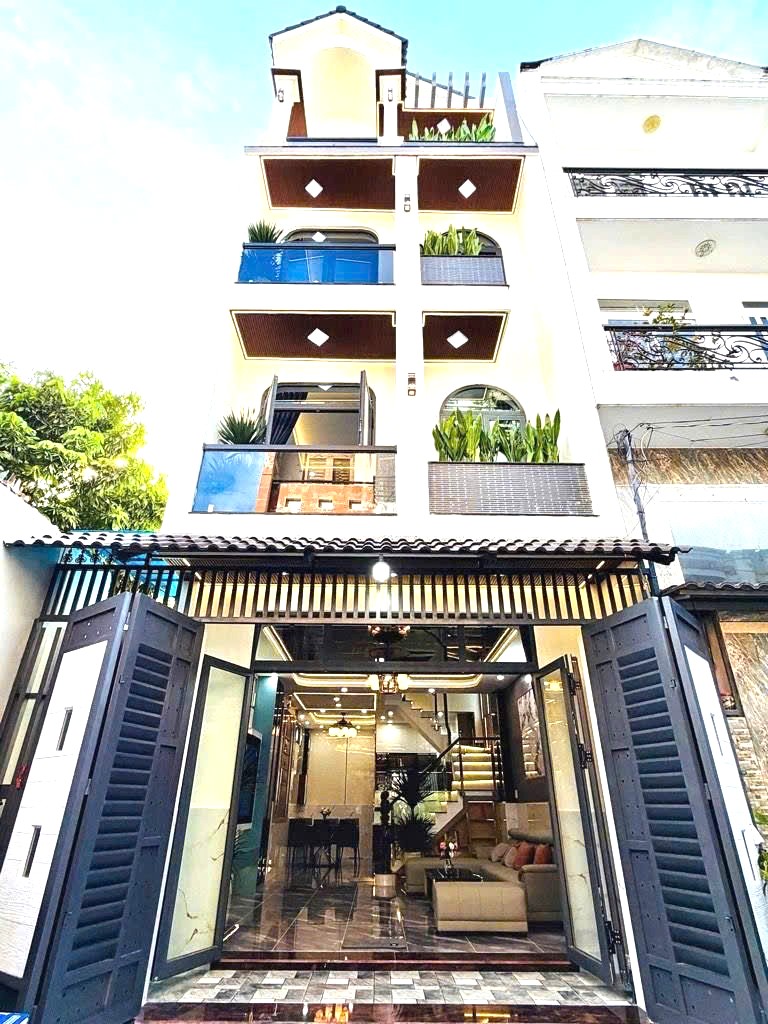 BÁN NHÀ 4 TẦNG BÙI QUANG LÀ GÒ VẤP, NGAY EMART, TẶNG FULL NÔI THẤT, CHỈ 8.9 TỶ