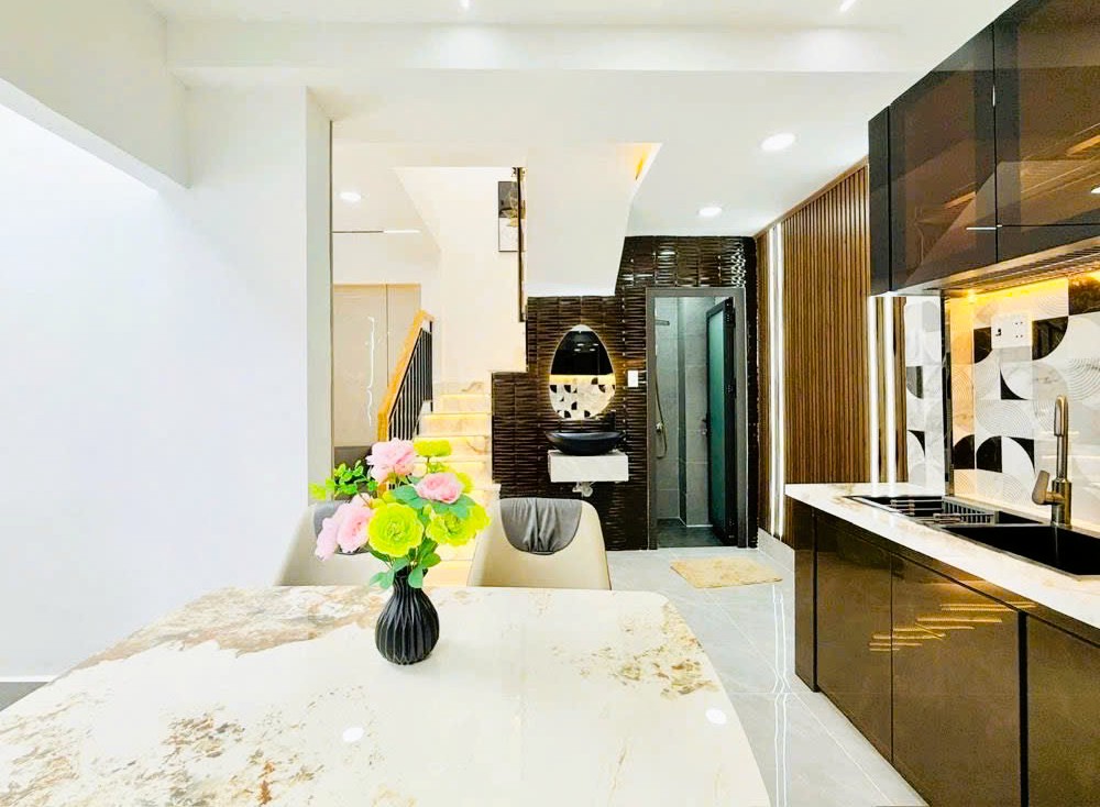 CHỈ 3.79 CÓ NGAY NHÀ NGUYỄN DUY CUNG 2 MẶT TIỀN, NGAY EMART