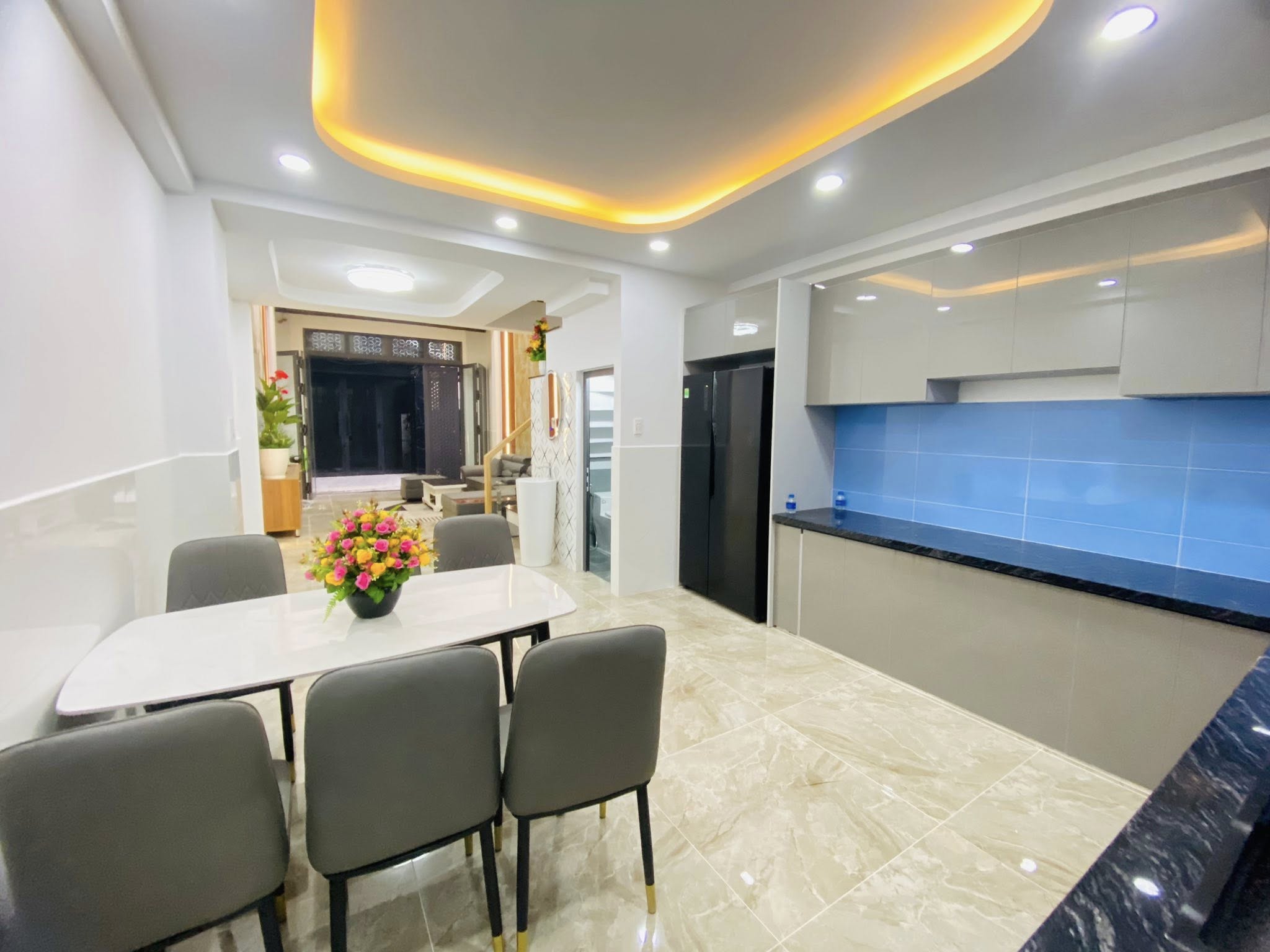 NHÀ MỚI Ở NGAY - 5 TẦNG - HẺM XE HƠI  - GẦN MẶT TIỀN - NGAY CVIEN LÀNG HOA - Nhà mới Full  Nội  Thất - Nhỉnh 7 tỷ 