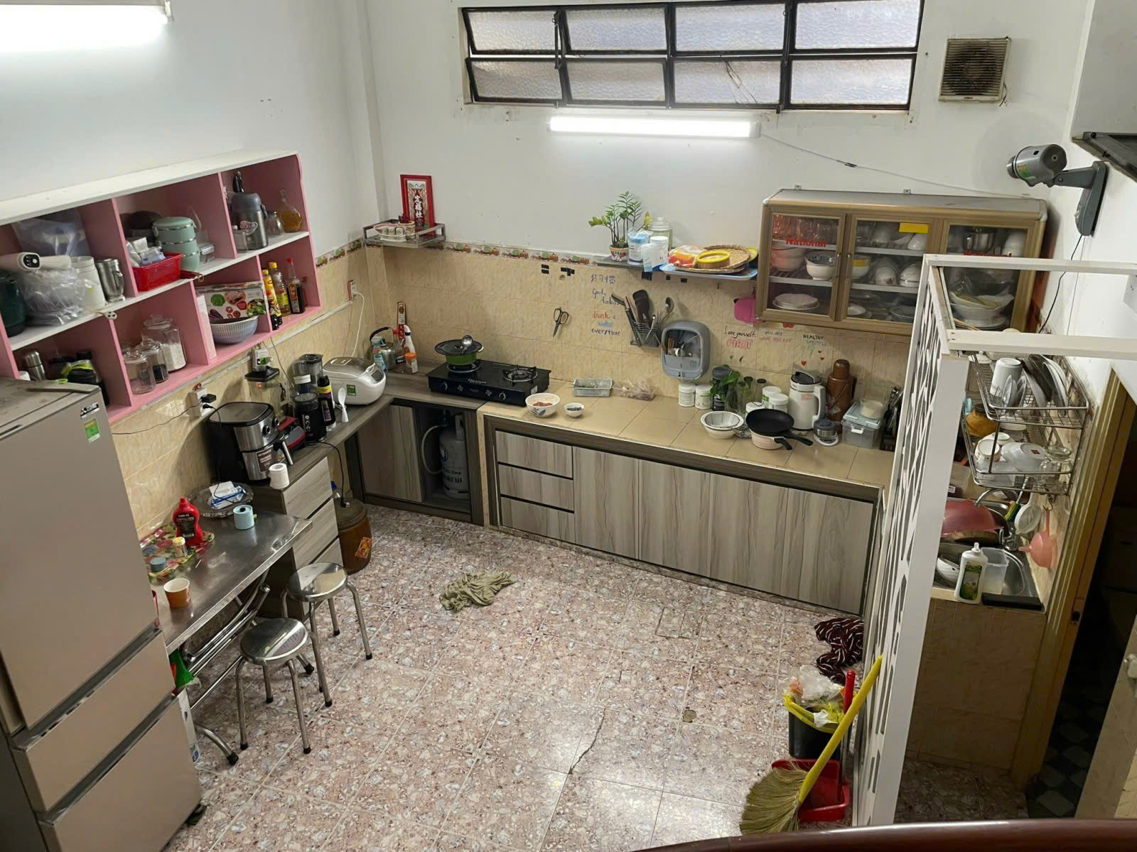 CHÍNH CHỦ gấp bán nhà 4 tầng đường Nguyễn Thái Sơn hẻm 5m 52m2