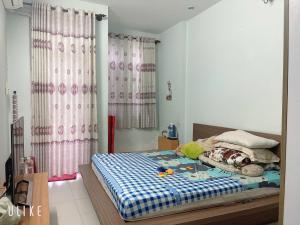 CHÍNH CHỦ gấp bán nhà 4 tầng đường Nguyễn Thái Sơn hẻm 5m 52m2