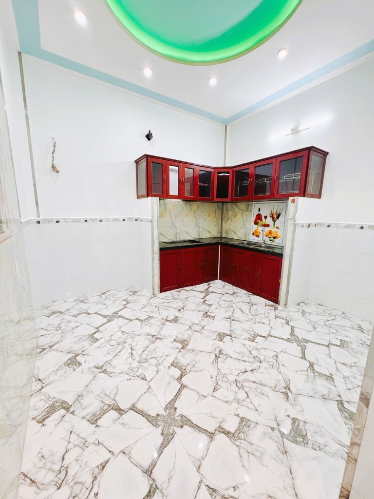 Nh.à Trần Xuân Soạn – 3 Tầng – Gần Mặt Tiền – 43.7m2