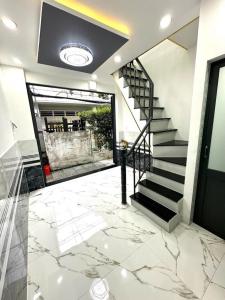 Nh.à Huỳnh Tấn Phát – 2 Tầng – Gần Phú Mỹ Hưng – Nội Thất Sẵn