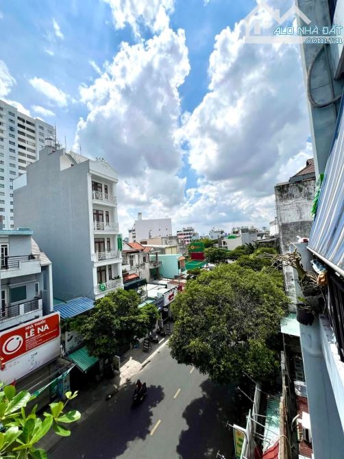 bán nhà bên ba đình giá rẻ siêu hiếm 60m2 2 tầng chỉ 6 tỷ lh 0983741939