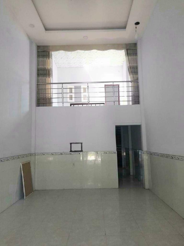 BÁN NHÀ SIÊU RẺ NGAY NGÃ TƯ GÒ MÂY, NGANG 5M GIÁ CHỈ HƠN 2 TỶ