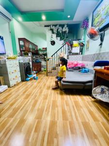 BÁN NHÀ GIÁ RẺ GẦN NGÃ TƯ GÒ MÂY CHỈ HƠN 1 TỶ, DT: 44M