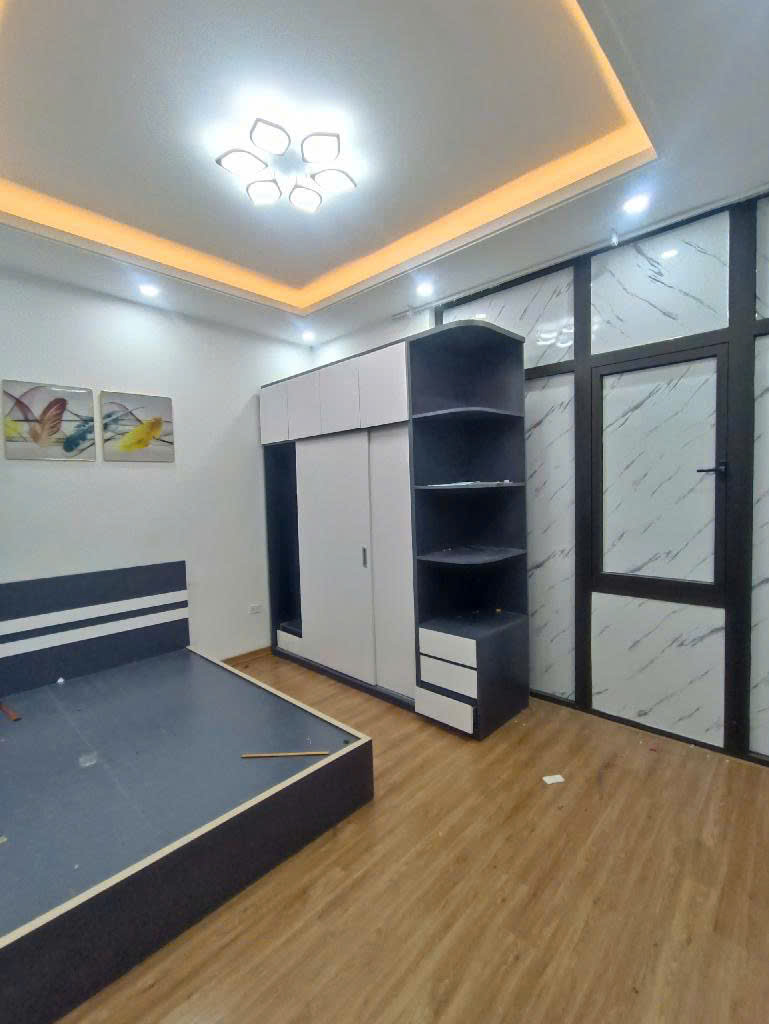 CẦN BÁN GẤP NHÀ MỸ ĐÌNH - 52M2 - 5 TẦNG. 10M RA MẶT ĐƯỜNG LỚN. GIÁ 10 TỶ CÓ THƯƠNG LƯỢNG.