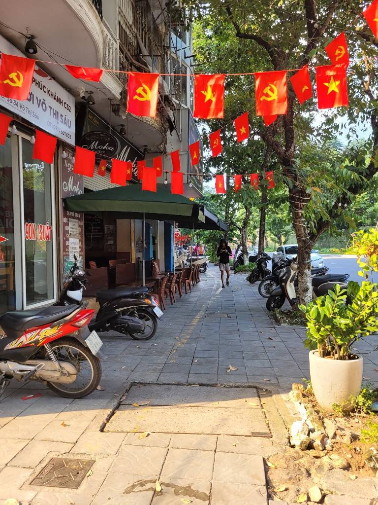 Bán Nhà mặt Phố Võ Thị Sáu, 136m, 42 Tỷ, Lô Góc, View Công Viên, Vỉa Hè Kinh Doanh Sầm Uất Ngày Đêm