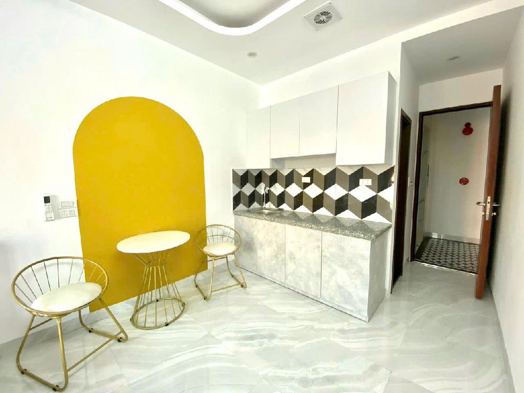 Bán Nhà Yên Lạc, 70m,  27 Tỷ, 7 Tầng Thang Máy, 17 Phòng Full Đồ KK, Dòng Tiền 1.1 Tỷ/Năm, PCCC Đạt Chuẩn