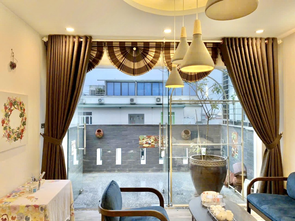 Bán Nhà Mặt Phố Trung Phụng, 9 Tầng Thang Máy, Lô Góc, Vỉa Hè Kinh Doanh,  32.5 Tỷ